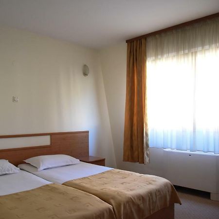 Euro Hotels Gara De Nord Бухарест Екстер'єр фото