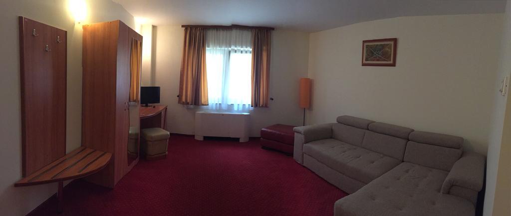 Euro Hotels Gara De Nord Бухарест Екстер'єр фото