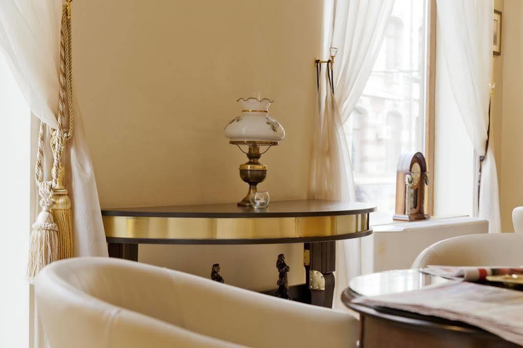 Euro Hotels Gara De Nord Бухарест Екстер'єр фото
